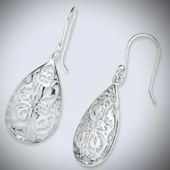 New Lite Sterling Silver Filigree Dangling Teardrop Earrings Fishhook Backings - Picture 6 of 6